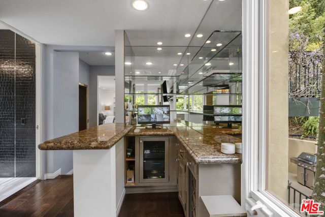 10023 Westwanda Drive, Beverly Hills, CA 90210