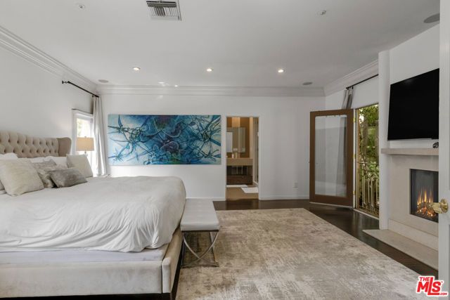10023 Westwanda Drive, Beverly Hills, CA 90210