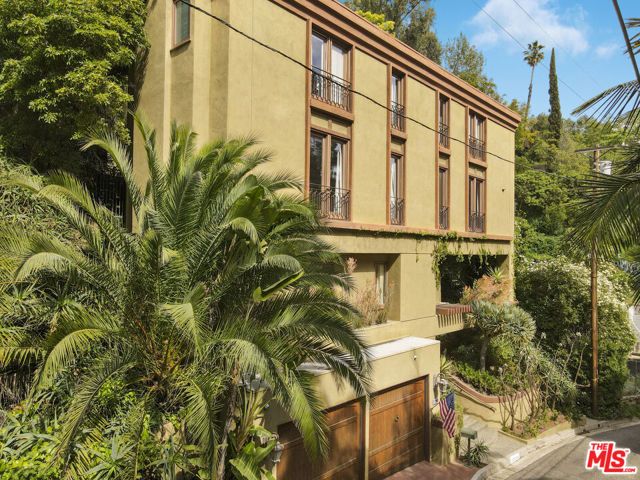 10023 Westwanda Drive, Beverly Hills, CA 90210