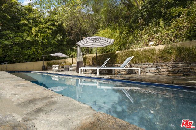 10023 Westwanda Drive, Beverly Hills, CA 90210