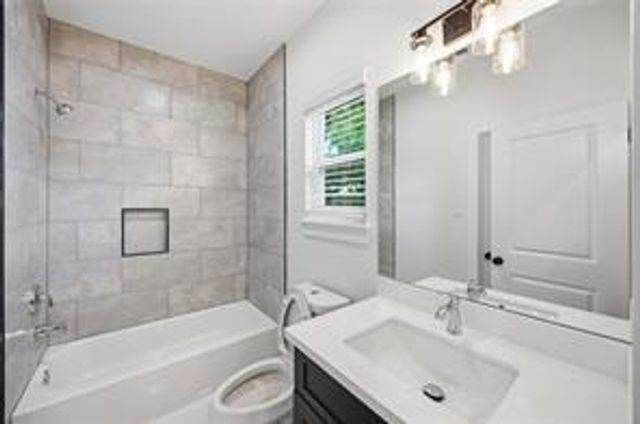 8412 Darien St Unit B, Houston, TX 77028