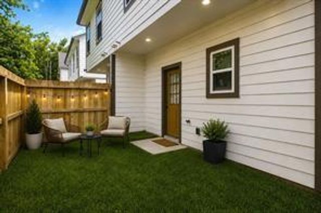 8412 Darien St Unit B, Houston, TX 77028