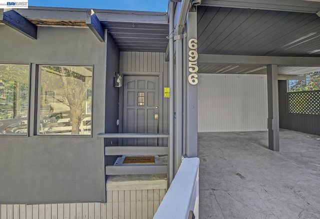 6956 Sayre Drive, Oakland, CA 94611