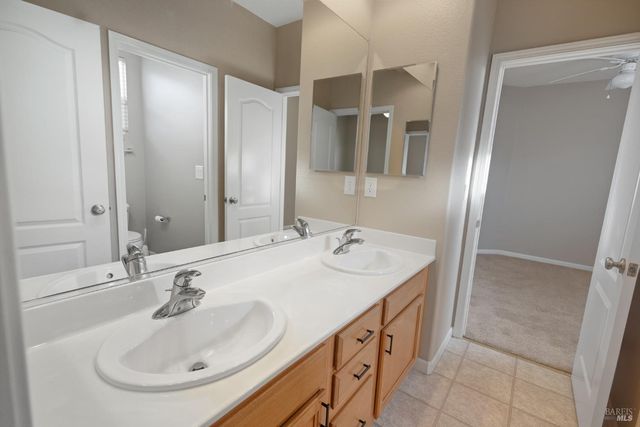 2438 Sheldon Dr, Fairfield, CA 94533