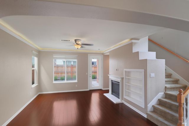 2438 Sheldon Dr, Fairfield, CA 94533