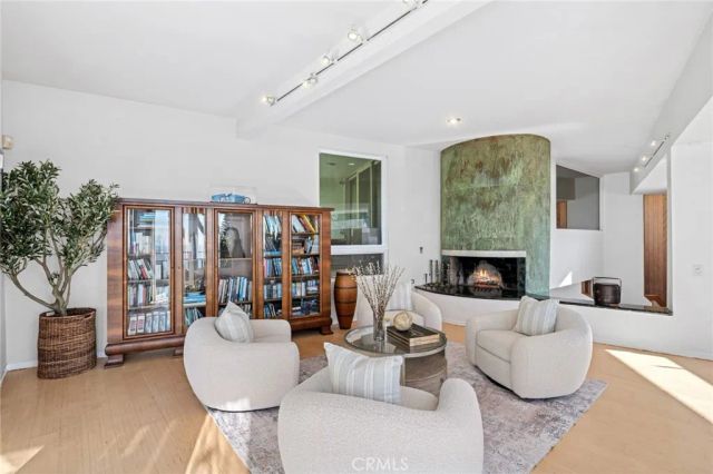 660 Virginia Park, Laguna Beach, CA 92651