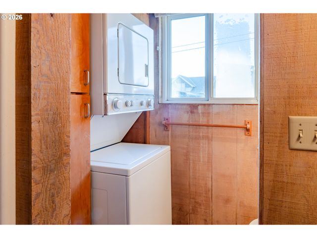 34685 NESTUCCA Blvd, Pacific City, OR 97135