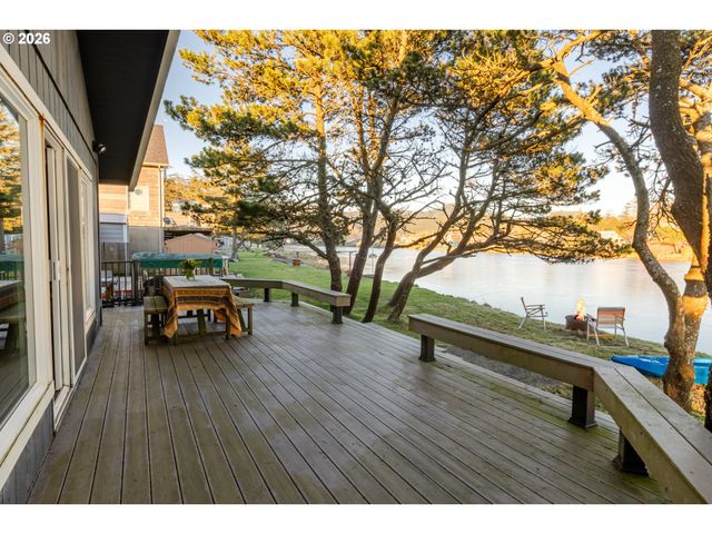 34685 NESTUCCA Blvd, Pacific City, OR 97135