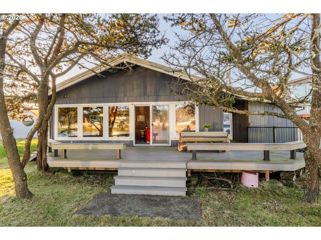 34685 NESTUCCA Blvd, Pacific City, OR 97135