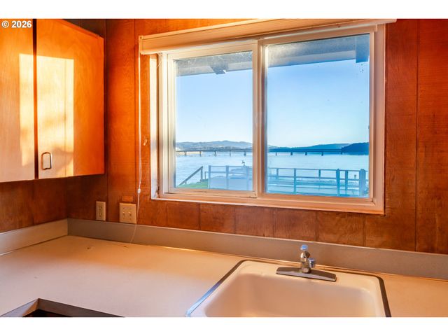 34685 NESTUCCA Blvd, Pacific City, OR 97135