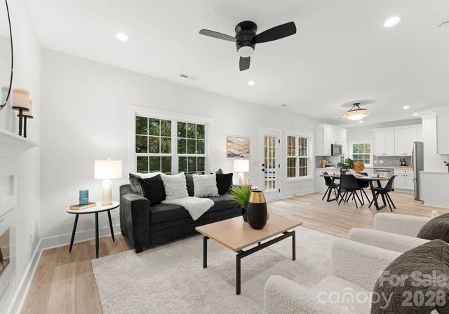 6923 Cascade Dream Court, Huntersville, NC 28078