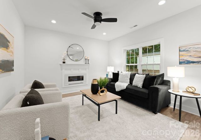 6923 Cascade Dream Court, Huntersville, NC 28078