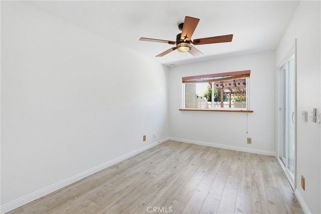 54 Oval Road, Irvine, CA 92604