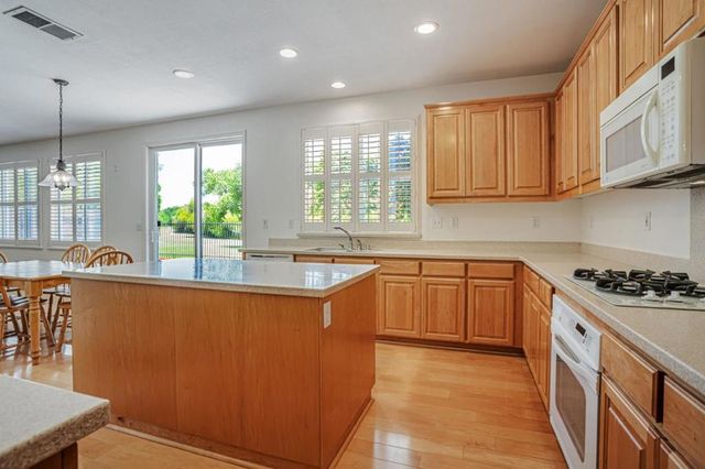 2856 Rebecca Drive, Fairfield, CA 94533