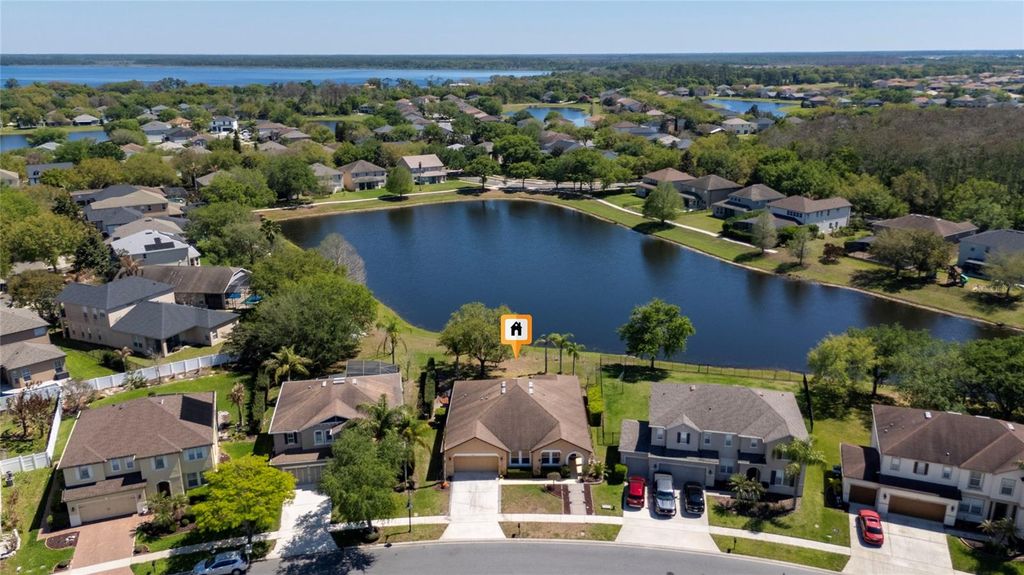 Image 41 of property listing at 9920 CHORLTON CIRCLE, Orlando, FL 32832