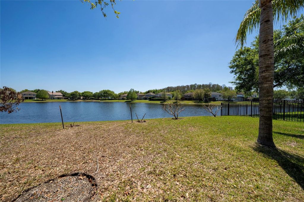 Image 6 of property listing at 9920 CHORLTON CIRCLE, Orlando, FL 32832