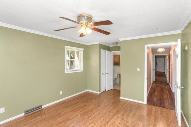 2260 Zion Rd, Columbia, TN 38401