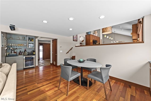 26332 Annesley Road, Beachwood, OH 44122