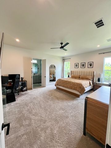 2407 Crossman Avenue, Dallas, TX 75212