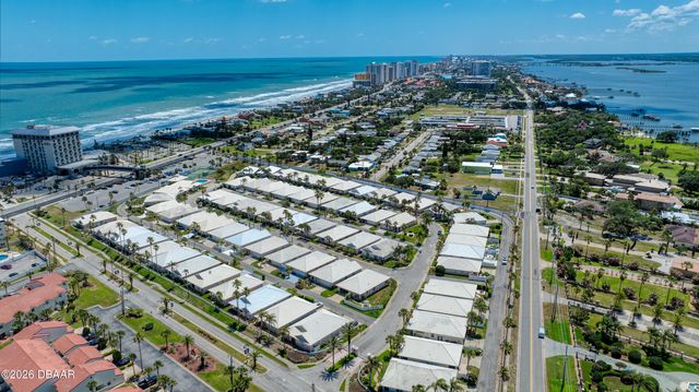 169 Key Colony Court, Daytona Beach Shores, FL 32118