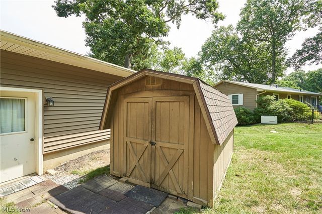 792 Jolson Avenue, Akron, OH 44319
