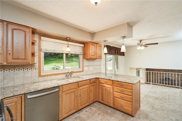 792 Jolson Avenue, Akron, OH 44319