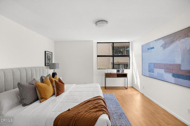 4141 Via Marisol 314, Los Angeles, CA 90042