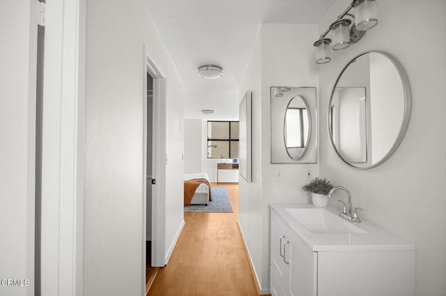 4141 Via Marisol 314, Los Angeles, CA 90042
