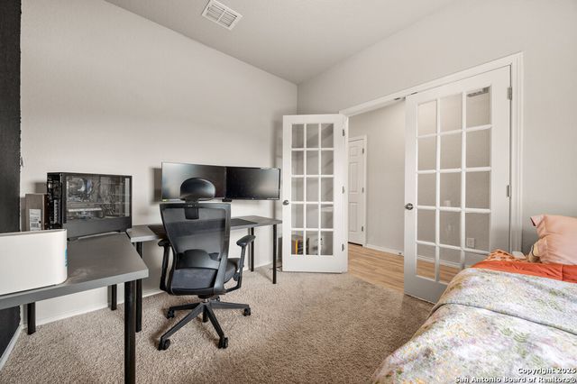 4810 heathers cross, St Hedwig, TX 78152