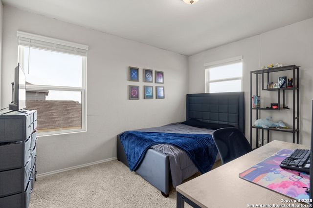 4810 heathers cross, St Hedwig, TX 78152