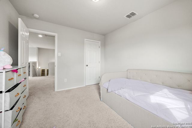 4810 heathers cross, St Hedwig, TX 78152