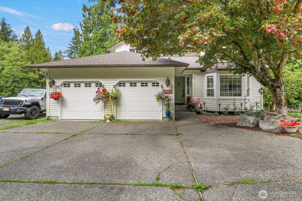 6807 156th Street NW, Stanwood, WA 98292