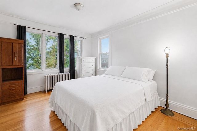 2876 Harrington Avenue, Bronx, NY 10461