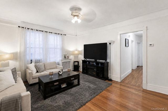 2876 Harrington Avenue, Bronx, NY 10461