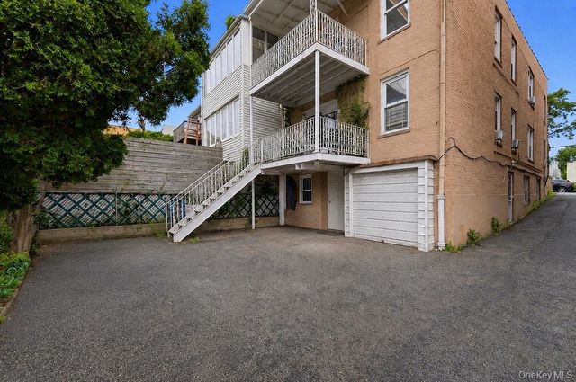 2876 Harrington Avenue, Bronx, NY 10461