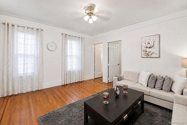 2876 Harrington Avenue, Bronx, NY 10461