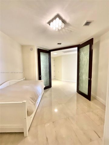 16001 Collins Ave 703, Sunny Isles Beach, FL 33160