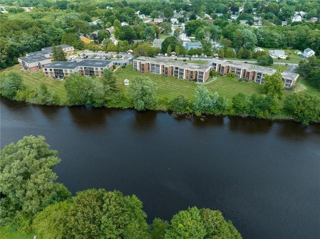 510 Child Street 105B, Warren, RI 02885