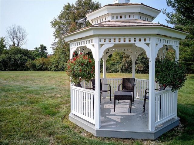 510 Child Street 105B, Warren, RI 02885