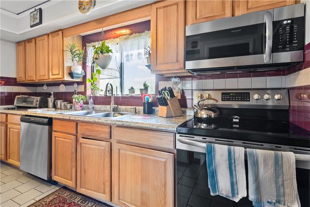 510 Child Street 105B, Warren, RI 02885