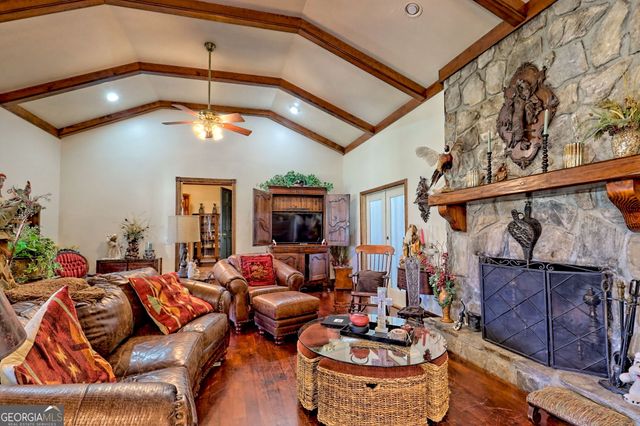 428 Orchard View Lane, Lakemont, GA 30552