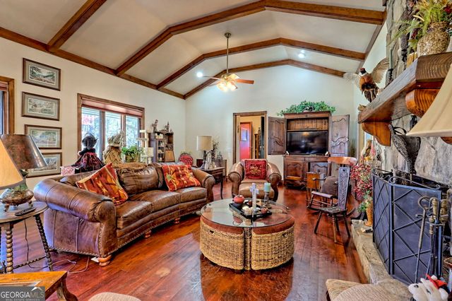 428 Orchard View Lane, Lakemont, GA 30552