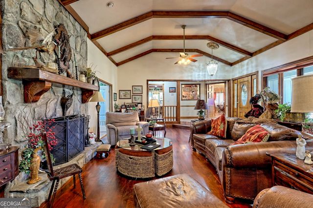 428 Orchard View Lane, Lakemont, GA 30552