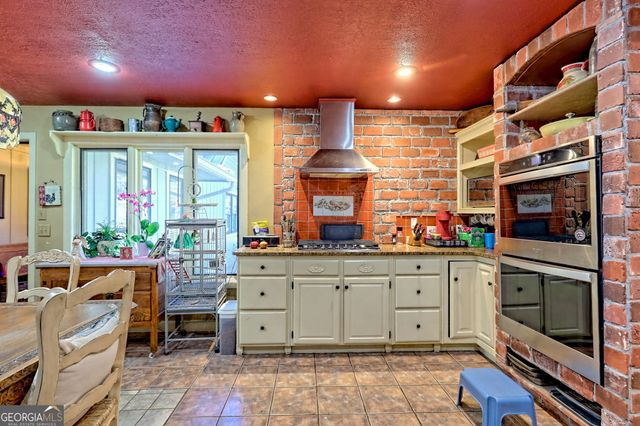 428 Orchard View Lane, Lakemont, GA 30552