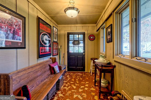 428 Orchard View Lane, Lakemont, GA 30552