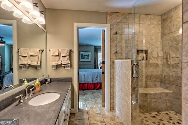 428 Orchard View Lane, Lakemont, GA 30552