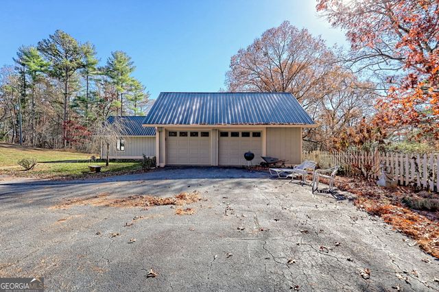 428 Orchard View Lane, Lakemont, GA 30552
