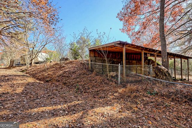 428 Orchard View Lane, Lakemont, GA 30552