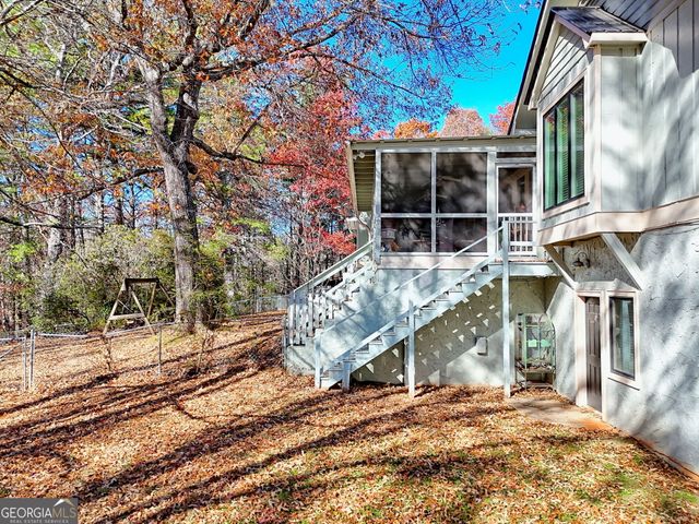 428 Orchard View Lane, Lakemont, GA 30552