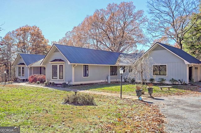 428 Orchard View Lane, Lakemont, GA 30552